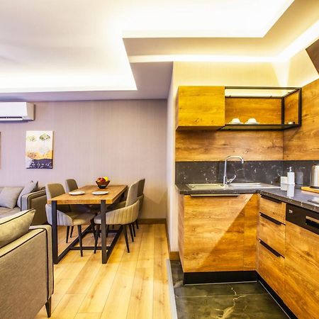 Nehir Otel Pelitli  Εξωτερικό φωτογραφία