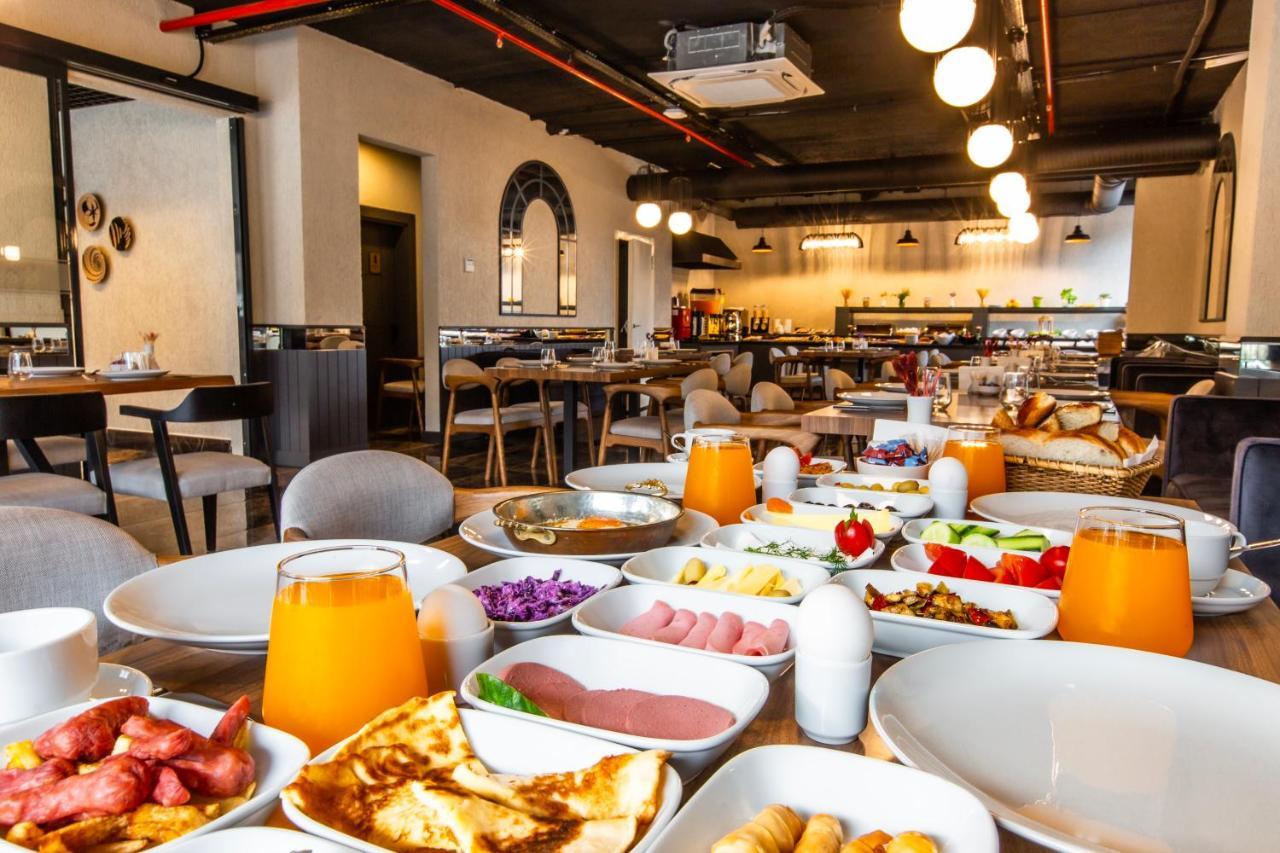 Nehir Otel Pelitli  Εξωτερικό φωτογραφία