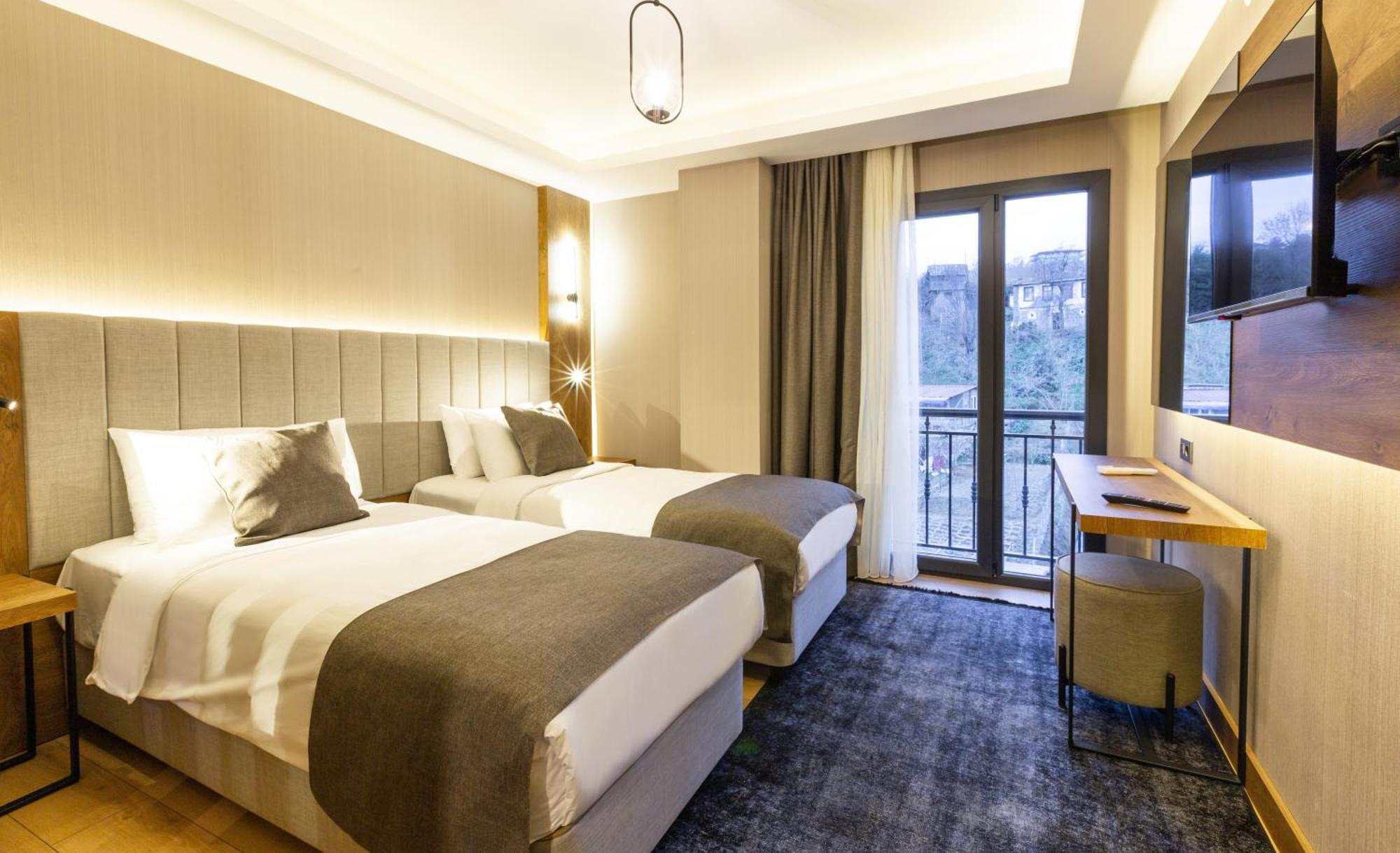 Nehir Otel Pelitli  Εξωτερικό φωτογραφία