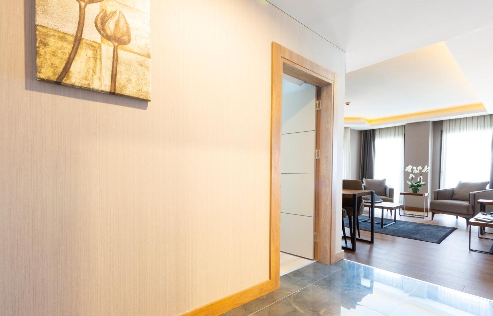 Nehir Otel Pelitli  Εξωτερικό φωτογραφία